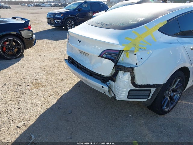 2023 TESLA MODEL 3 5YJ3E1EA6PF582073 Photo 5