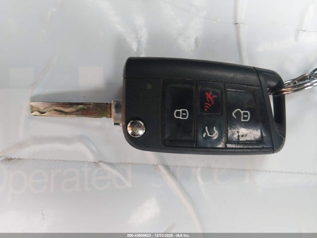 3VV1B7AX2KM086299 Volkswagen Tiguan 2.0t S