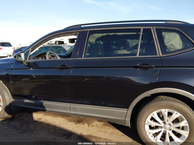 3VV1B7AX2KM086299 Volkswagen Tiguan 2.0t S