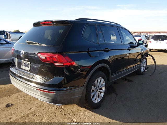 3VV1B7AX2KM086299 Volkswagen Tiguan 2.0t S