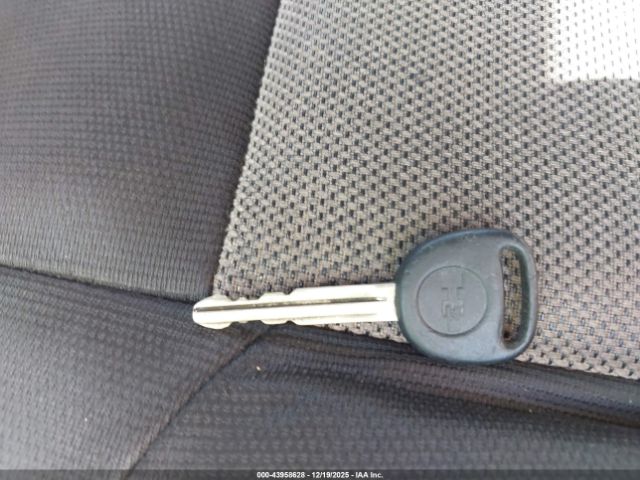 2008 HUMMER H3 SUV 5GTEN13E288152016 Photo 10