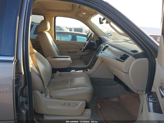 2012 CADILLAC ESCALADE 1GYS3BEF9CR307427 Photo 4