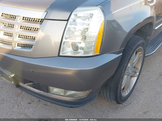 2012 CADILLAC ESCALADE 1GYS3BEF9CR307427 Photo 5