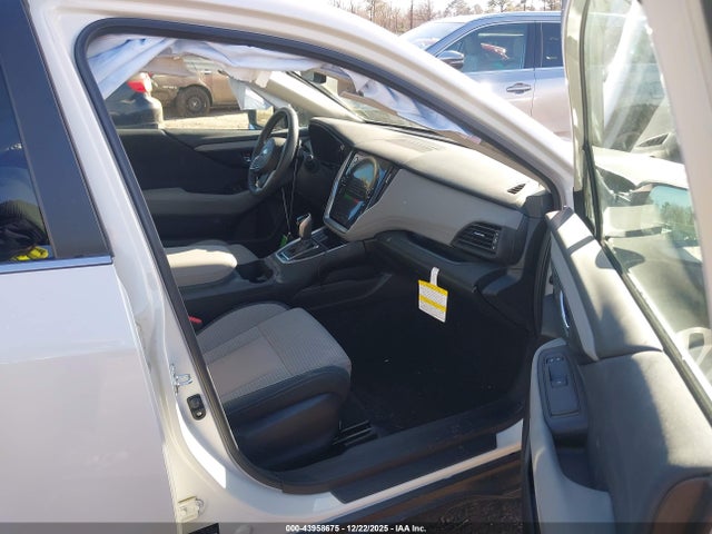 43958675 :رقم المزاد ، 4S4BTAFC9S3225652 vin ، 2025 Subaru Outback Premium مزاد بيع