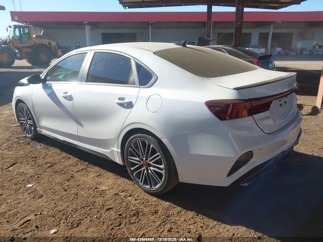 2023 KIA FORTE 3KPF44AC1PE524483 Photo 2