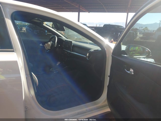2023 KIA FORTE 3KPF44AC1PE524483 Photo 4