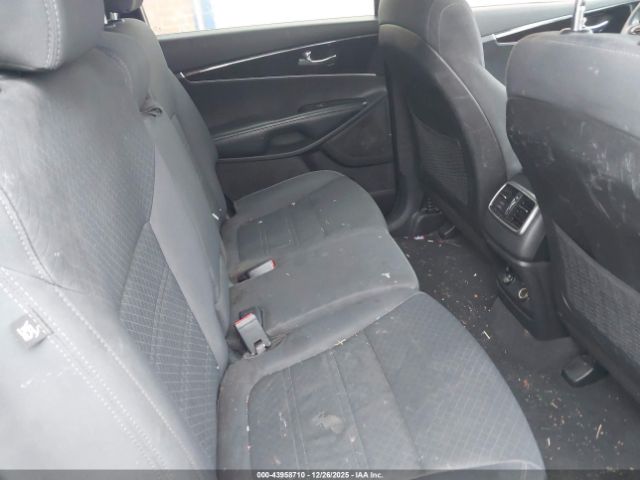 2018 KIA SORENTO 5XYPG4A30JG376199 Photo 7