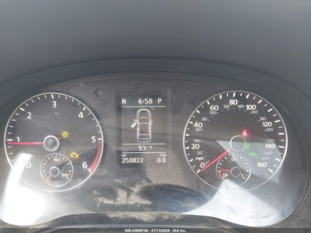 2015 VOLKSWAGEN PASSAT 1VWBV7A3XFC076292 Photo 6