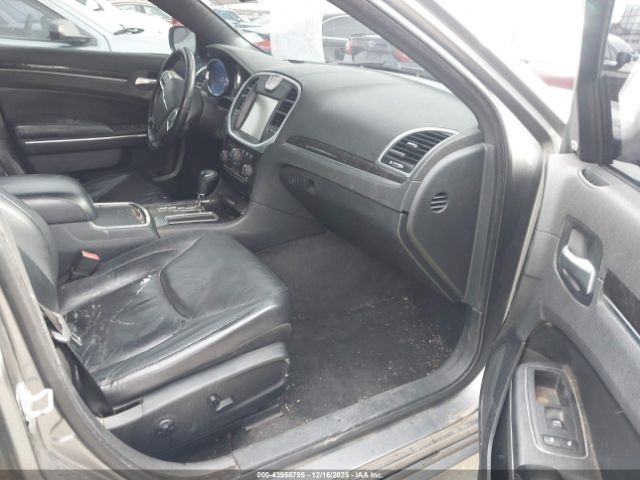 2011 CHRYSLER 300 2C3CA5CG5BH559174 Photo 4