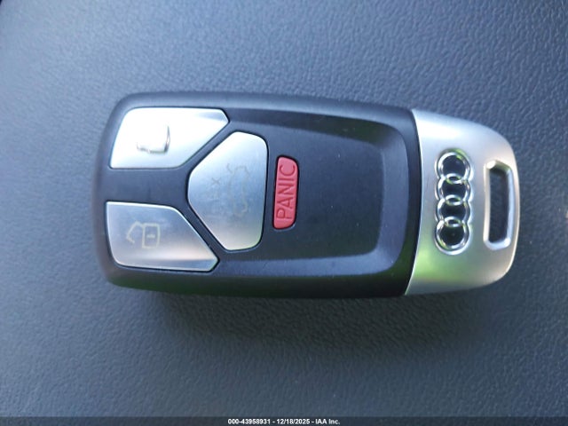 2021 AUDI A5 WAUSAAF53MA034073 Photo 10