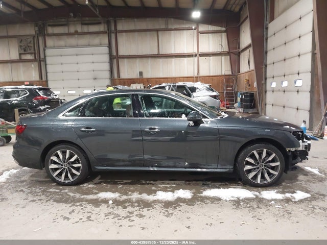 43958935 :رقم المزاد ، WAUABAF44NN002971 vin ، 2022 Audi A4 Premium 40 Tfsi Quattro S Tronic مزاد بيع