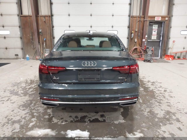 43958935 :رقم المزاد ، WAUABAF44NN002971 vin ، 2022 Audi A4 Premium 40 Tfsi Quattro S Tronic مزاد بيع