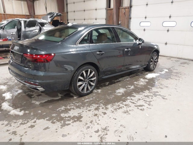 2022 AUDI A4 WAUABAF44NN002971 Photo 3