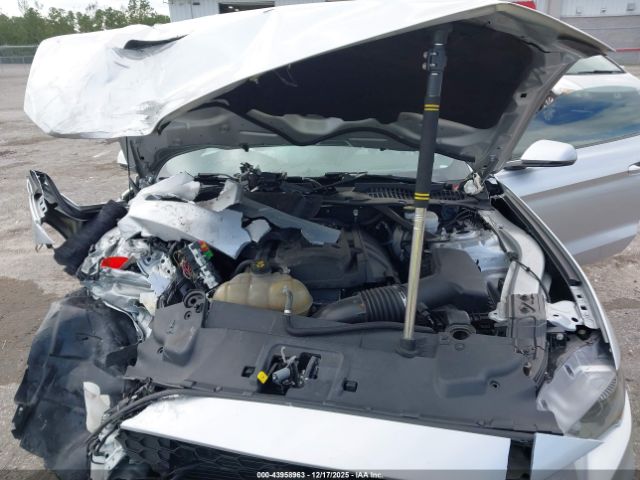 2019 FORD MUSTANG 1FATP8UH5K5150995 Photo 9