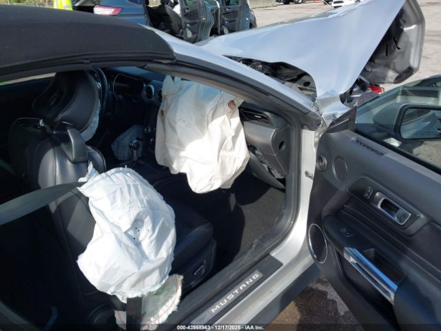 2019 FORD MUSTANG 1FATP8UH5K5150995 Photo 4