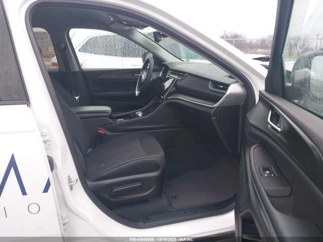 Aukcja sprzedaży 2023 Jeep Grand Cherokee Laredo 4x4, vin: 1C4RJHAG3PC533497, numer aukcji: 43959009