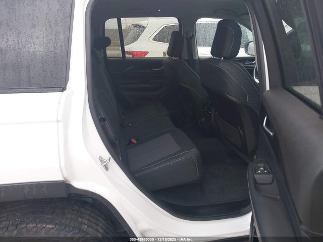 Aukcja sprzedaży 2023 Jeep Grand Cherokee Laredo 4x4, vin: 1C4RJHAG3PC533497, numer aukcji: 43959009