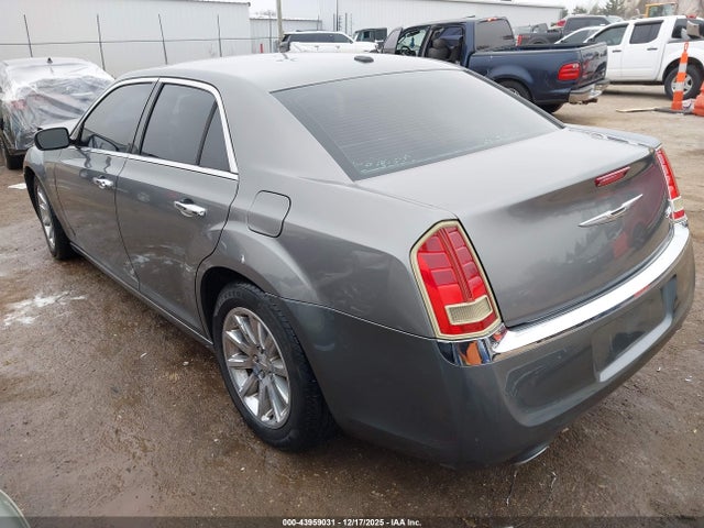 43959031 :رقم المزاد ، 2C3CCACGXCH205865 vin ، 2012 Chrysler 300 Limited مزاد بيع
