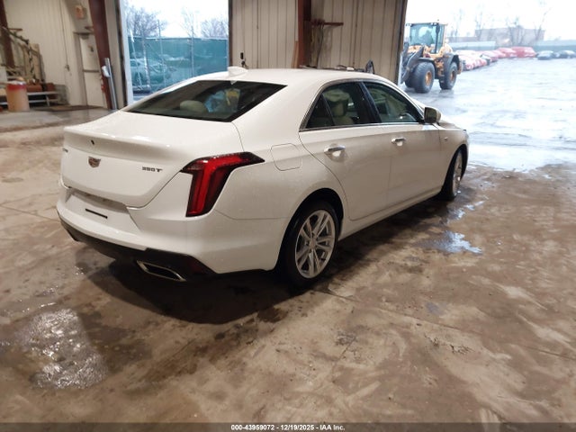2021 CADILLAC CT4 1G6DA5RKXM0135284 Photo 3