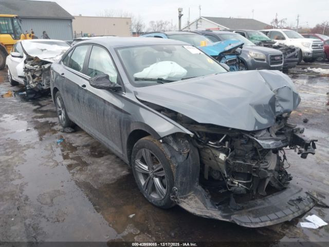 2022 VOLKSWAGEN JETTA 3VWEM7BU1NM026353