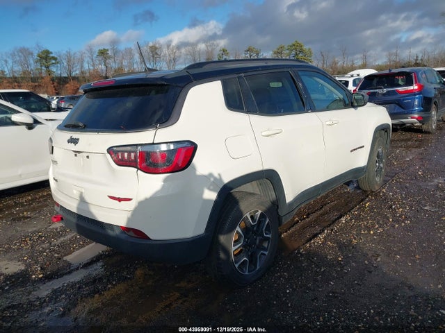 2019 JEEP COMPASS 3C4NJDDB9KT775862 Photo 3