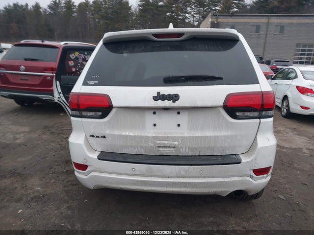 1C4RJFAG9MC653398 Jeep Grand Cherokee Laredo X 4x4