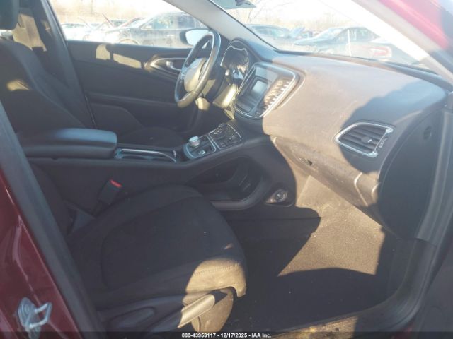 2017 CHRYSLER 200 1C3CCCFB1HN509743 Photo 4