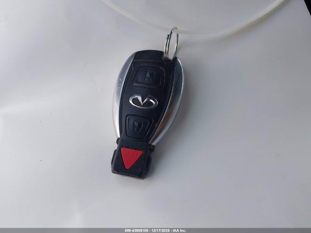43959155 :رقم المزاد ، SJKCH5CR2JA057564 vin ، 2018 Infiniti Qx30 Premium مزاد بيع