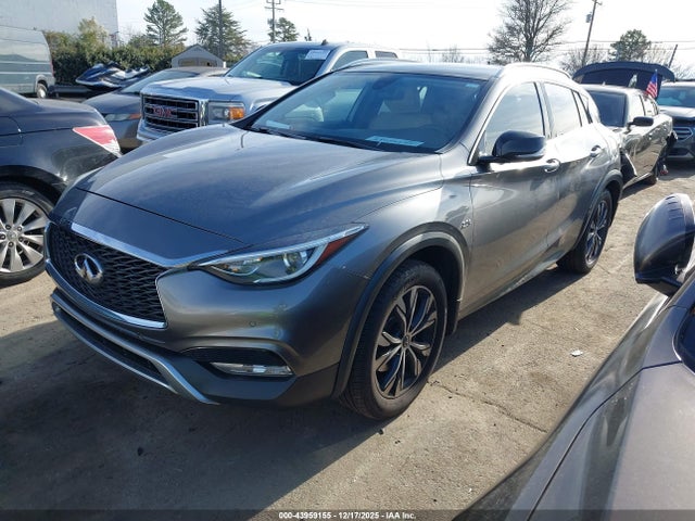 43959155 :رقم المزاد ، SJKCH5CR2JA057564 vin ، 2018 Infiniti Qx30 Premium مزاد بيع