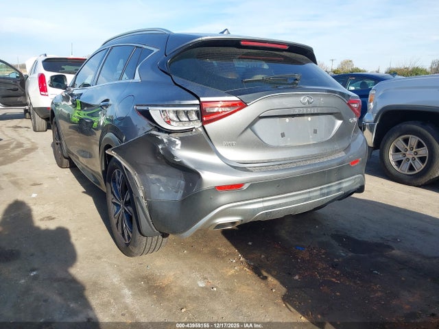 43959155 :رقم المزاد ، SJKCH5CR2JA057564 vin ، 2018 Infiniti Qx30 Premium مزاد بيع