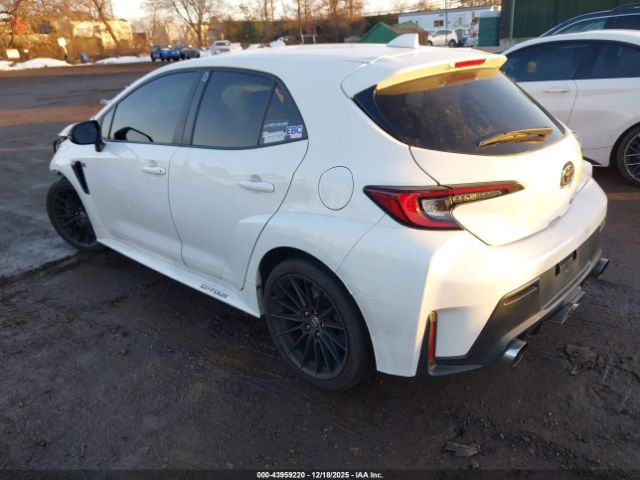 2023 TOYOTA GR COROLLA JTNABAAE8PA004649 Photo 2