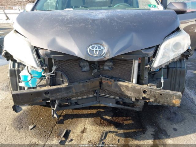 2014 TOYOTA SIENNA 5TDJK3DC9ES077541 Photo 5