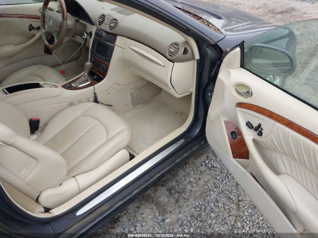 2009 MERCEDES-BENZ CLK 550 WDBTK72G19T101553 Photo 7