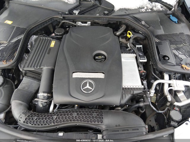 Продажа на аукционе авто 2016 Mercedes-benz C 300 4matic, vin: 55SWF4KB4GU140092, номер лота: 43959232