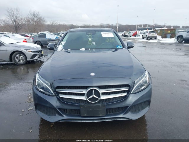 Продажа на аукционе авто 2016 Mercedes-benz C 300 4matic, vin: 55SWF4KB4GU140092, номер лота: 43959232