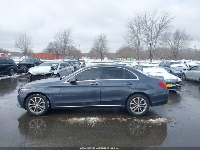 Продажа на аукционе авто 2016 Mercedes-benz C 300 4matic, vin: 55SWF4KB4GU140092, номер лота: 43959232