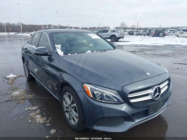 Продажа на аукционе авто 2016 Mercedes-benz C 300 4matic, vin: 55SWF4KB4GU140092, номер лота: 43959232