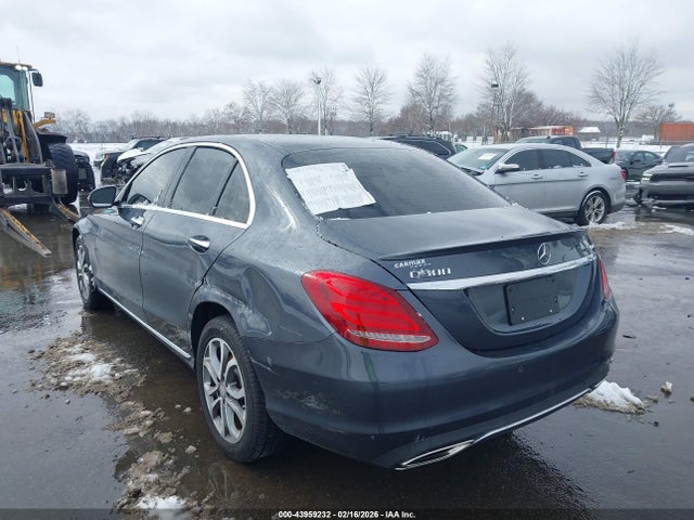 Продажа на аукционе авто 2016 Mercedes-benz C 300 4matic, vin: 55SWF4KB4GU140092, номер лота: 43959232