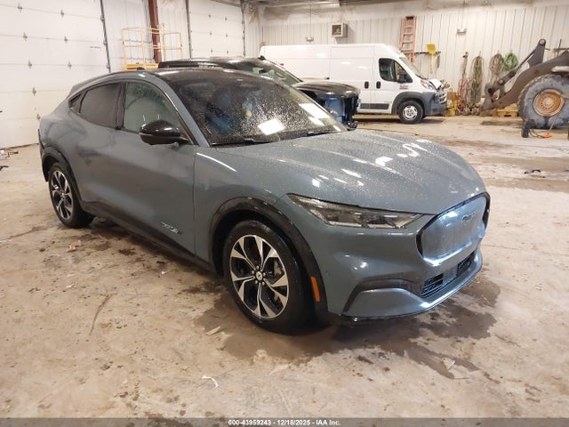 Ford Mustang Mach-e Premium 2023 3FMTK3SU0PMA54233 zdjęcie główne