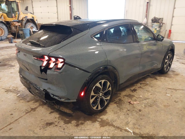 Ford Mustang Mach-e Premium 2023 3FMTK3SU0PMA54233 Image 4