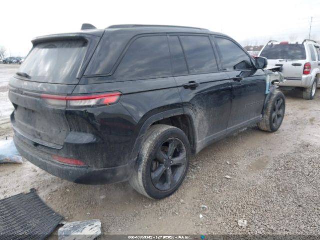 2022 JEEP GRAND CHEROKEE 1C4RJHAG6N8635179 Photo 3