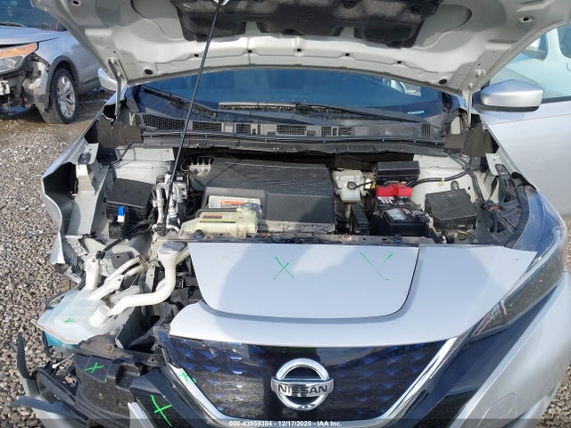 1N4AZ1CP2JC307894 Nissan LEAF SV