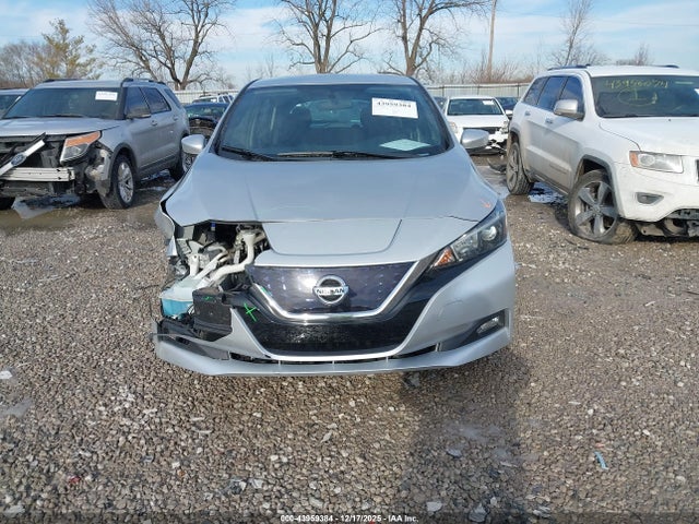 1N4AZ1CP2JC307894 Nissan LEAF SV