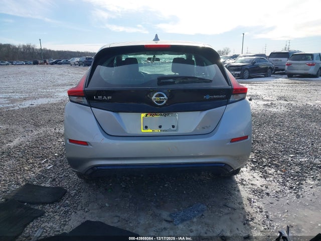 1N4AZ1CP2JC307894 Nissan LEAF SV