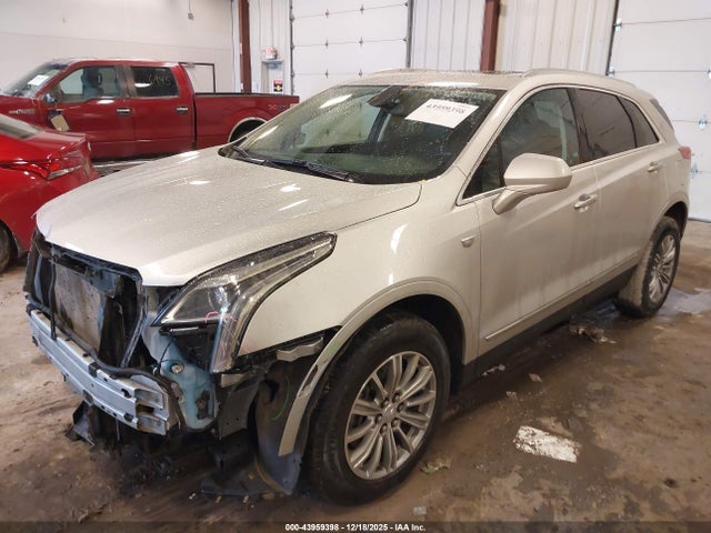 2018 CADILLAC XT5 1GYKNCRS0JZ246487 Photo 1