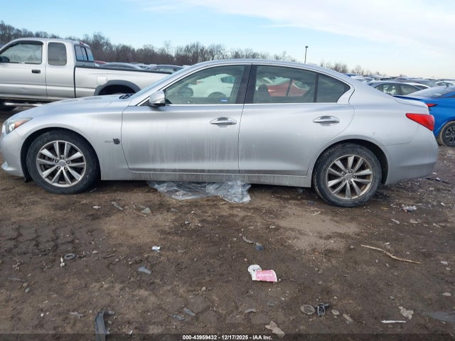 2017 Infiniti Q50 3.0t Premium მანქანა იყიდება აუქციონზე, vin: JN1EV7AR7HM836456, აუქციონის ნომერი: 43959432