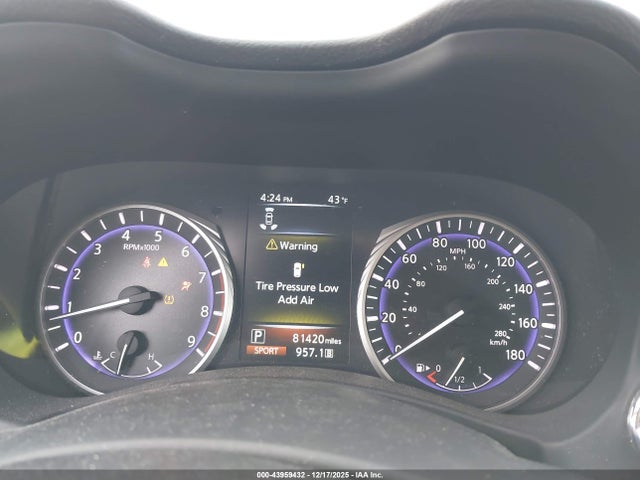 2017 Infiniti Q50 3.0t Premium მანქანა იყიდება აუქციონზე, vin: JN1EV7AR7HM836456, აუქციონის ნომერი: 43959432