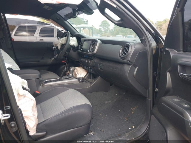 3TMCZ5AN9MM444104 Toyota Tacoma Trd Off-road