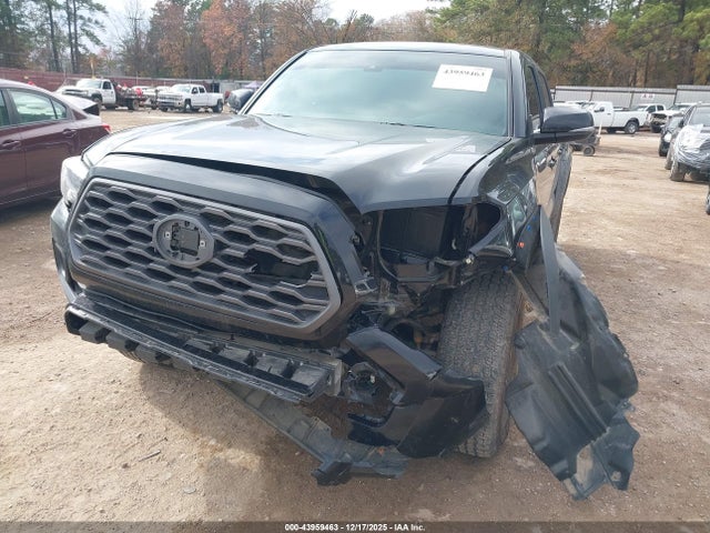 3TMCZ5AN9MM444104 Toyota Tacoma Trd Off-road
