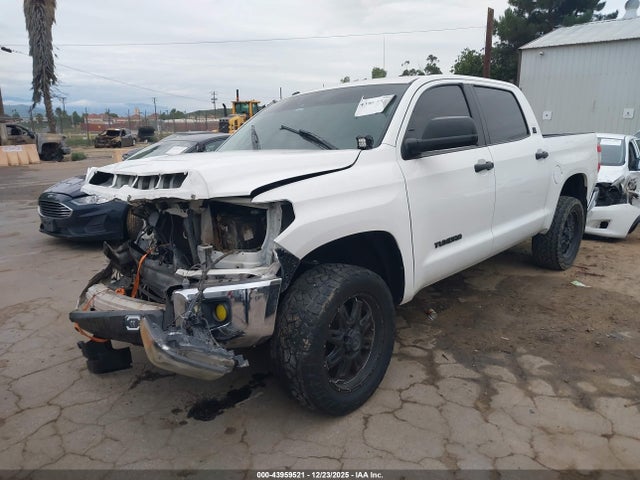 5TFEY5F1XJX239608 Toyota Tundra
